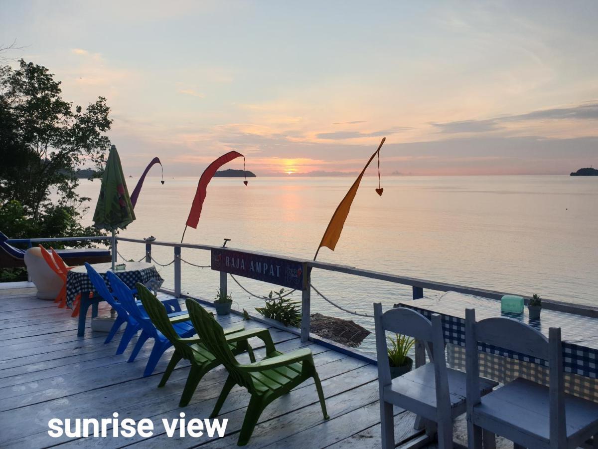 Gurara Dive Resort Tapokreng Exterior photo